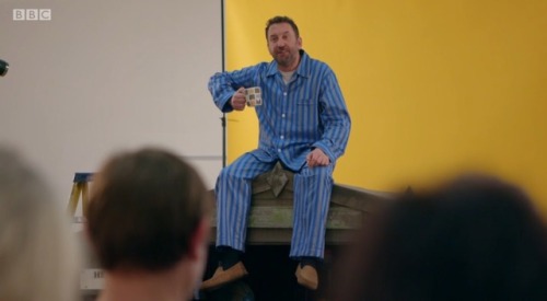 comedyfan2013: Who Do You Think You Are? with Lee Mack