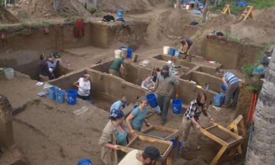DNA links many Native Americans to infants in Alaskan grave