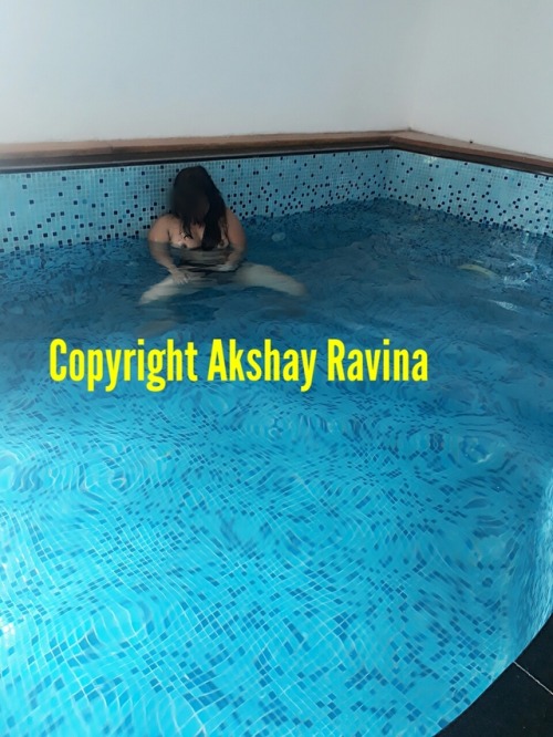 agentvinod876: akshayravina: Great fun masti in pool with my love Akshay.. hope u all enjoying our p