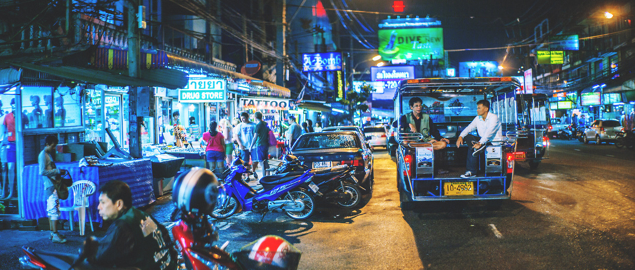 bellatorinmachina:Thailand, Bangkok by Chigi Kanbe