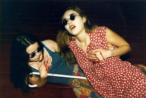rotgospels:Alexandra Pic & Isabelle Teboul in Two Orphan Vampires (Jean Rollin, 1997)