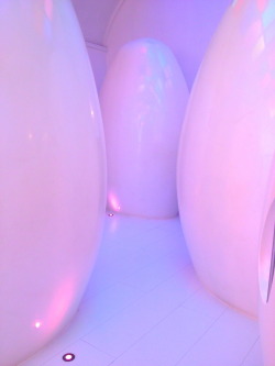 etherealvirgo:lanisters:  this egg bathroom is the prettiest place ever // sketch bar london 7/3/15  *:･ﾟ✧