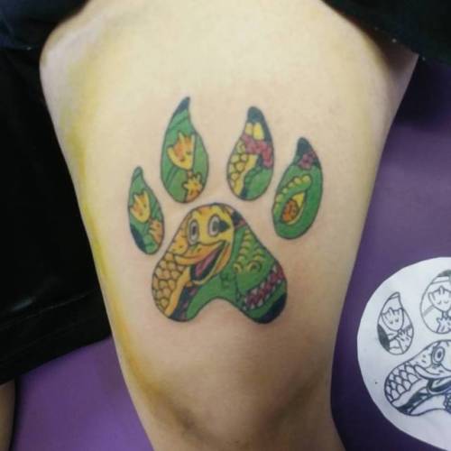 Duck and dragon inside a dog print.  Thank youu.    #ink #tattoos #chelsea #boston  #ravenseyeink #tattoo  #color  #dog #pawprint #duck #dragon  (at Raven’s Eye Ink)