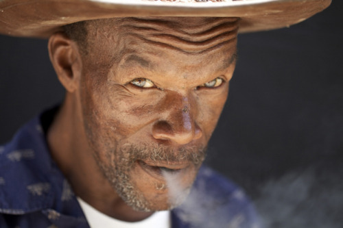 bobbycaputo:  Photographer Documents Mississippi’s Last Remaining Blues Musicians For his series Portraits of the Blues, photographer Lou Bopp captures the last remaining Mississippi delta Blues musicians. Since 2008, he has made portraits of over