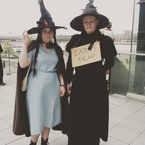 partially-stars:#mcm #mcmlondon #discworld