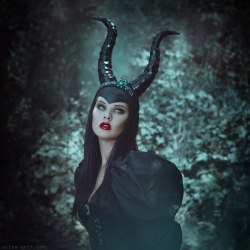 groteleur:  Maleficent The Actors Behind