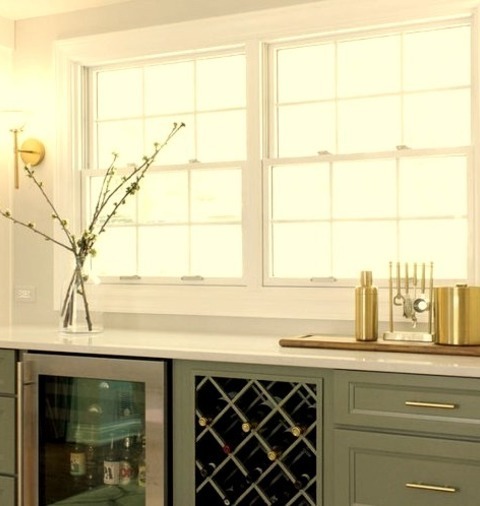 Transitional Home Bar In ChicagoMid-sized Transitional Single-wall Brown Floor Dry Bar Photo With Shaker