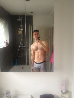 plant-strong:  I think maybe I look okay today?  thats a lovely shower 