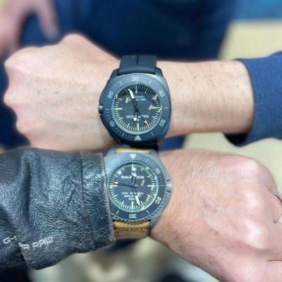 Instagram repost
ralftech_official
When you meet good friends… Featuring WRX Hybrid Millenium Dive Watch and swipe left to see more! Wich one is your favorite? [ #ralftech #monsoonalgear #divewatch #watch #toolwatch ]