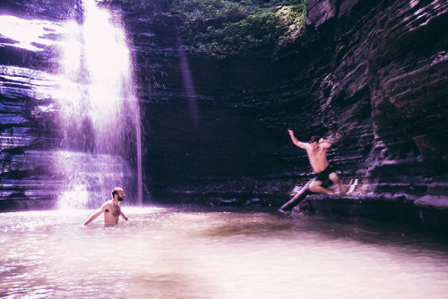 Swimming With FriendsDan DonnarummaInstagram l Tumblr