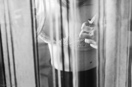 lucieinland:  new photo set with Sophie on my website