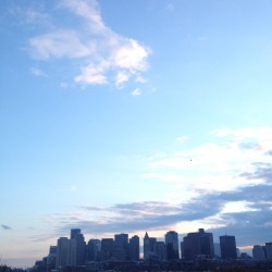 k078:my grandma has a view of Boston and the sky was cotton candy today