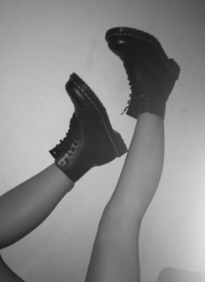 love lova undercova