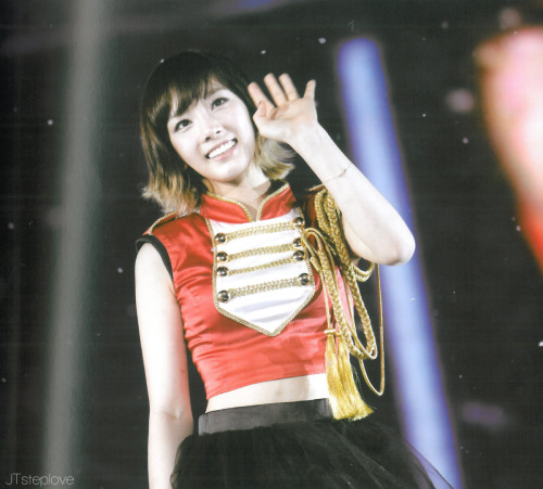 fuckyeahsoshi-sone:[Scan]2011 Girls’ Generation Tour CD mini-photobook