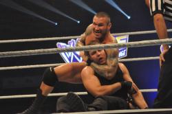 rwfan11:  Pic 1 and 2 ………. Dean getting dominated by Orton Pic 3 …………. “Get him Randy!” - SethRollins Pic 4……………*side eye*…. “Da fuck?!” - Roman Reigns 
