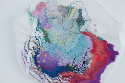 venterdesignstudio:Yumiko Arimoto, another embroidery artist i discovered, imagine how many hours on