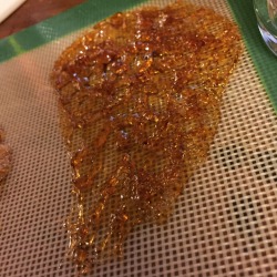 iamedwardteach:  beautiful White Widow slab that was just pulled out of the vac