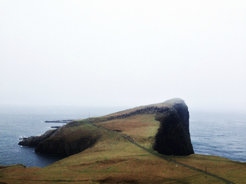 expressions-of-nature:Neist Point / Skye, Scotland by johnyc