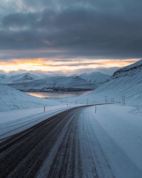 I had been driving in pretty dense fog and then on my descent down to one of the West’s many f