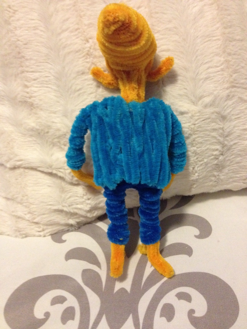 cynicalsleeper:  Got bored and had an over-abundance of blue, so I decided to make