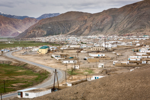 (via Murghab skyline by Damon Lynch / 500px)Murghab, Tajikistan