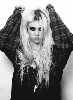 Taylor Momsen