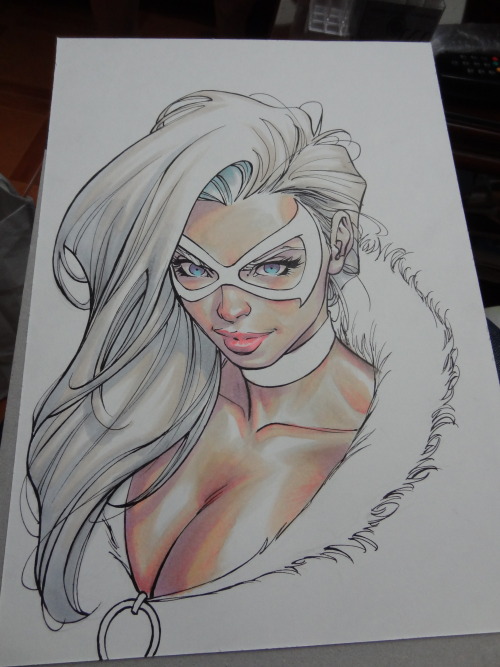 davidyardin:  Black Cat - Oz Comic Con Adelaide (mostly) Mepxy Marker sketch, with a bit of Copic cool greys (I didn’t have any Mepxys in those), and Posca highlights. 