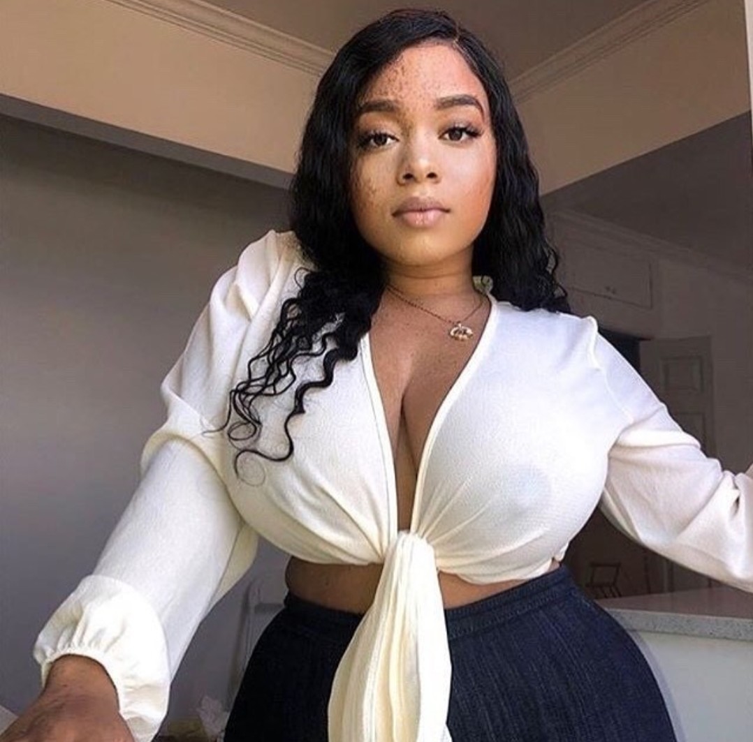 kingjazziedad:  DeliciouslySexy. CurvyLicious . BootiDelicious. Gorgeous.. Ms Ronnie__V
