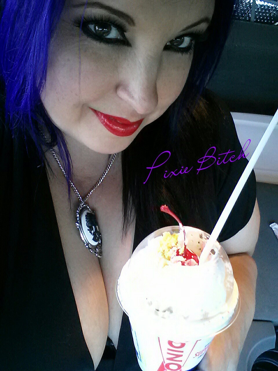 pixie-bitch75:  Went to Sonic for a Sweet Tea and left with a Birthday Cake blast…