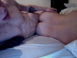 jscock:  boyfriendhotporn:  Shitload Of Gay Porn  Nice view