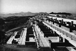 fuckyeahbrutalism:  Terrace Houses, Shikuoka Prefecture, Japan, 1975 (Kiyonori Kikutake) 