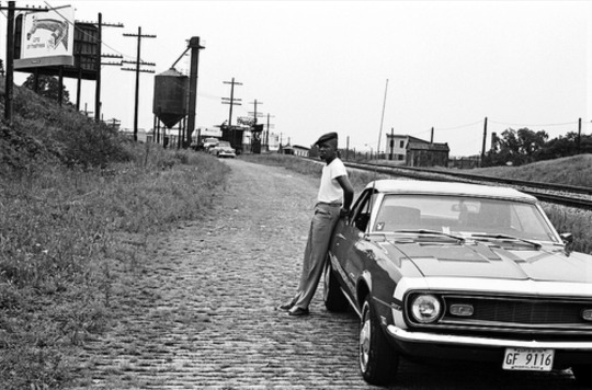 lostinurbanism:  Baltimore, Maryland. Photographs by Breck Chapman as part of the University of Baltimore’s Langsdale Library (1968-1996 collection)