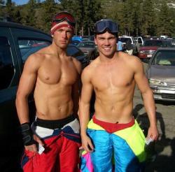 goldiesgaygalaxy:  Who wants to go skiing with me and my buddy???