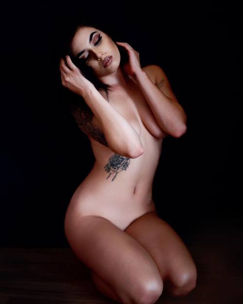 Porn photo Hot female tattoo gallery
