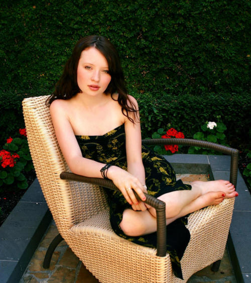 mumblo-number-five: Emily Browning