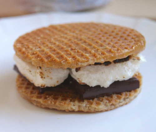 fullcravings:  International S’mores
