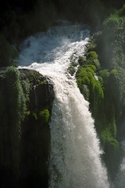 wonderous-world:Iguassu Falls, Argentina, Brazil by Rick Ligthelm