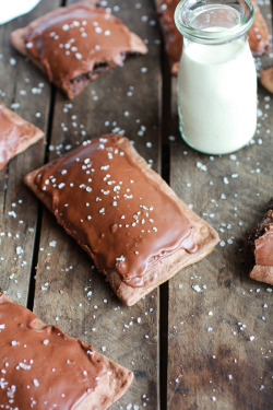 foodopia:  Homemade Chocolate Fudge Poptarts