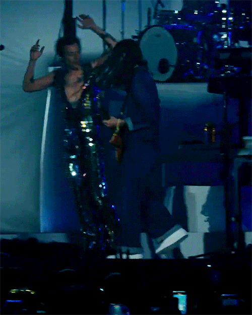 Harry At Coachella 2022 | Harry And Mitch During ‘Woman’