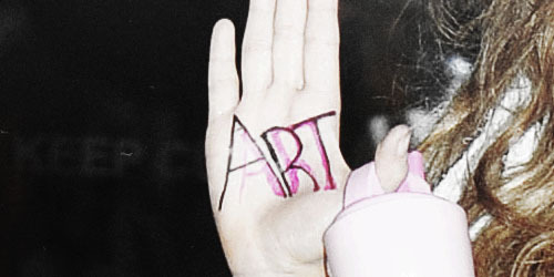 bloodyxmary:  Lady Gaga leaving the restaurant in London, UK (27/08/2013) 