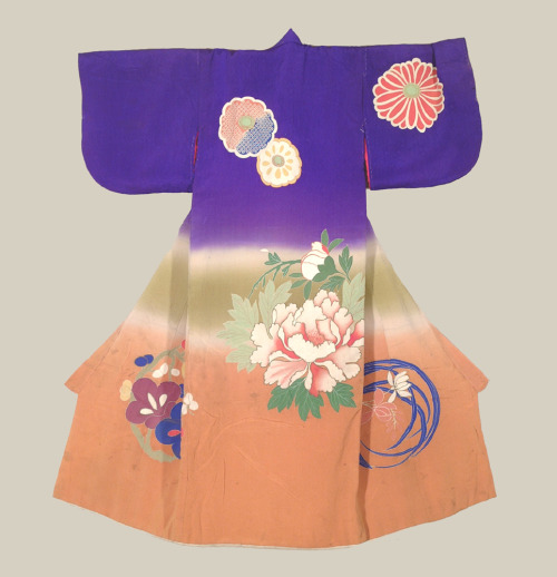 A girls&rsquo;s silk kimono featuring chrysanthemum and peony motifs. Taisho period (1912-1