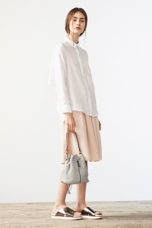 wgsn: The Olsen twins do it again with @ElizandJames #Resort15 collection Clean, simple &amp; ch