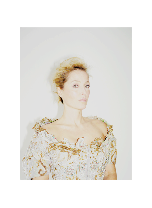 qilliananderson:Gillian Anderson. Sunday Times UK Outtakes 2012.