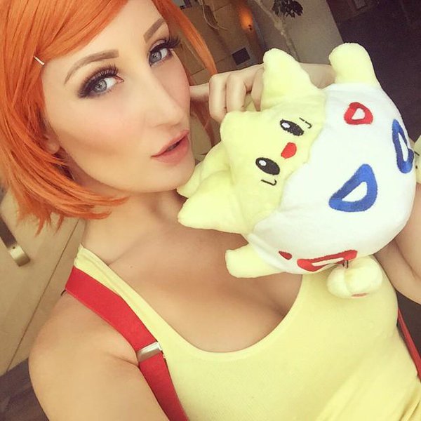 sexy-cosplay-scroll:  Holly Wolf (Misty) and Vicky Lau (Ash) from Pokemon