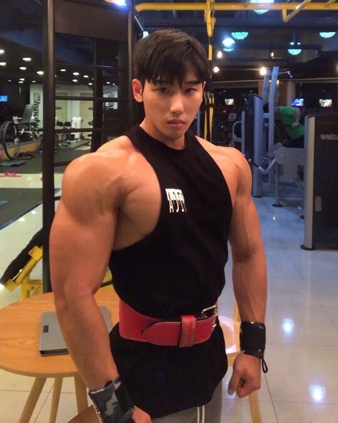 shreddedobsession:Woo Sung Hak