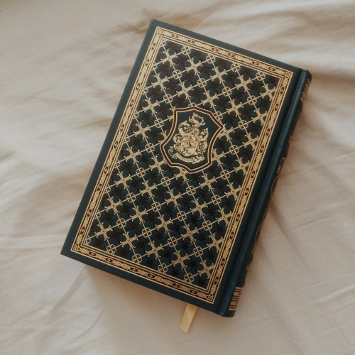 intoxicatingstories:This book is simply gorgeous.