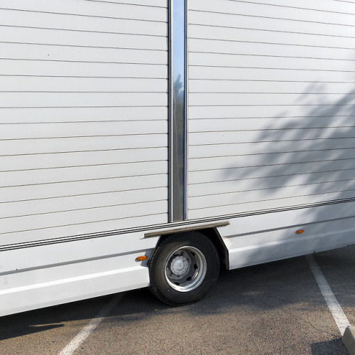 ptrcmr: “Et comme instablement il fait tourner sa roue” Clarensac, Occitanie ©PTRCMR 