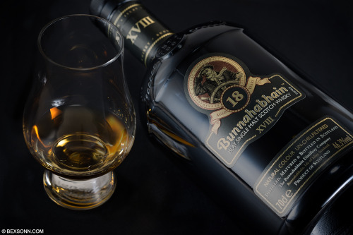 bexsonn:  @Bunnahabhain 18yo #Islay Single Malt Scotch #Whisky Tasting Notes 