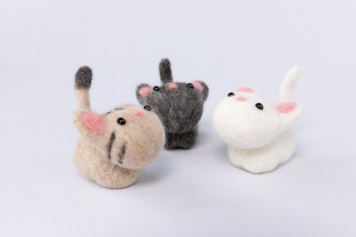 My first attempt at some needle felting. I somehow managed to stab myself only a few times. The cats