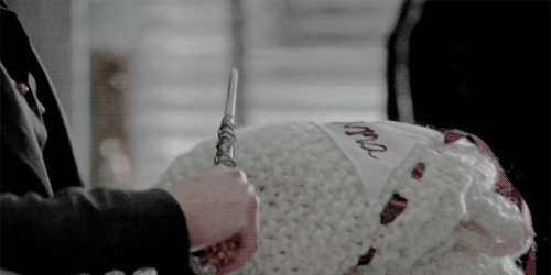 onebluesky: #how long was she carrying it around in her bag? #how did she know emma had kept it? #ho